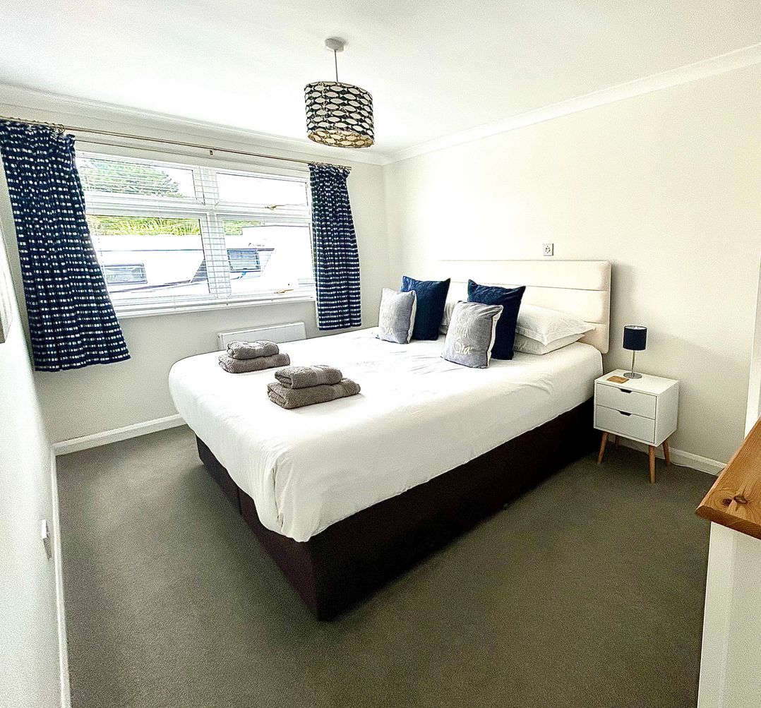 1 Chatsworth Riverscape Apartments