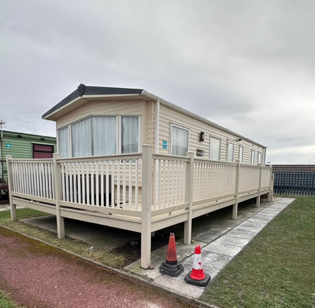 Golden Sands FSB38