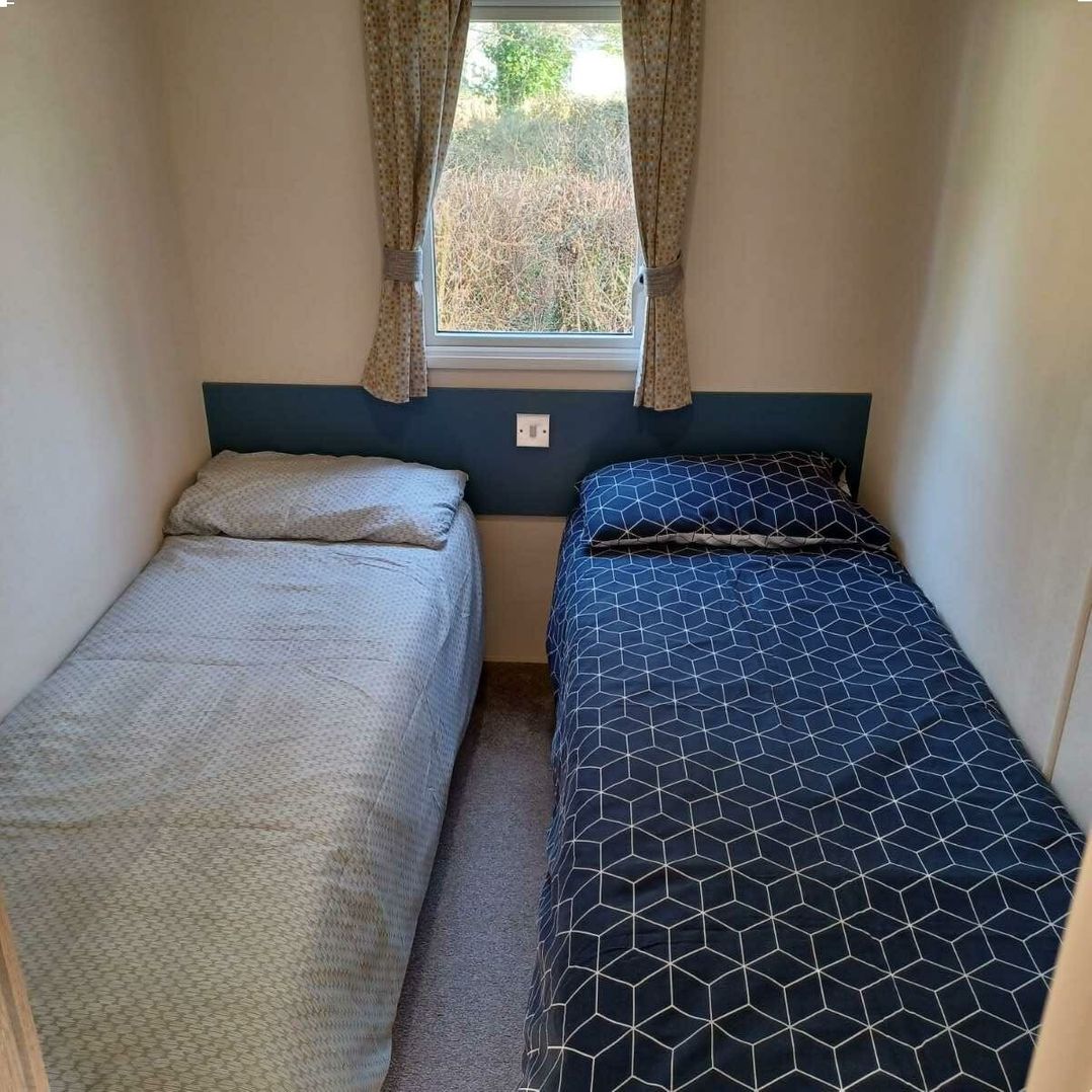 Hafan y Mor Haven - Holiday Accommodation 12637