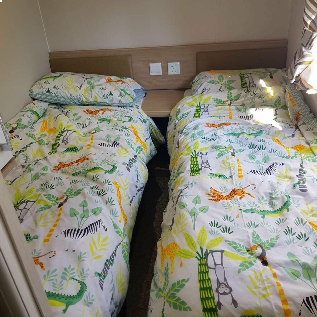 Kelling Heath Holiday Park - Holiday Accommodation 13021