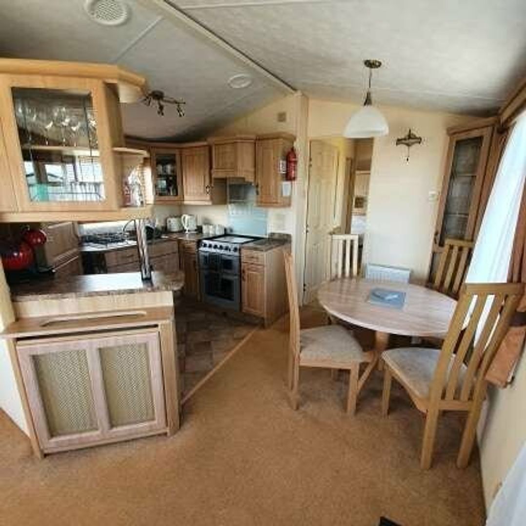 Golden Palm Resort - Holiday Accommodation 15142