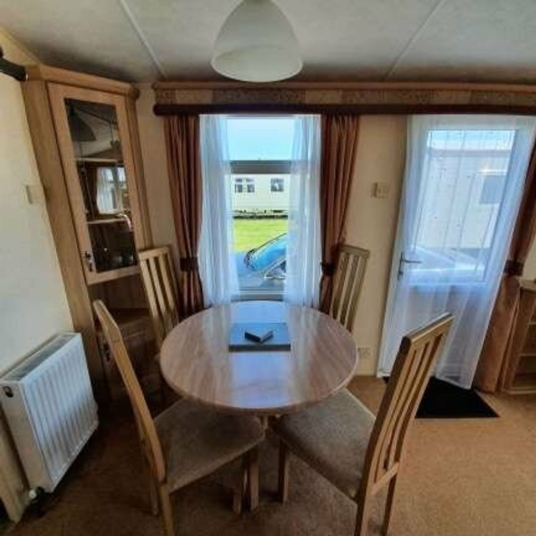 Golden Palm Resort - Holiday Accommodation 15142