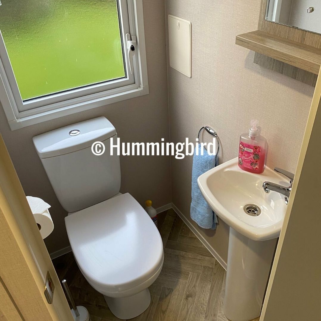 Marton Mere Holiday Village - Holiday Accommodation 17195