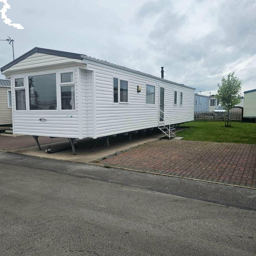 Golden Gate Holiday Centre - Holiday Accommodation 20178