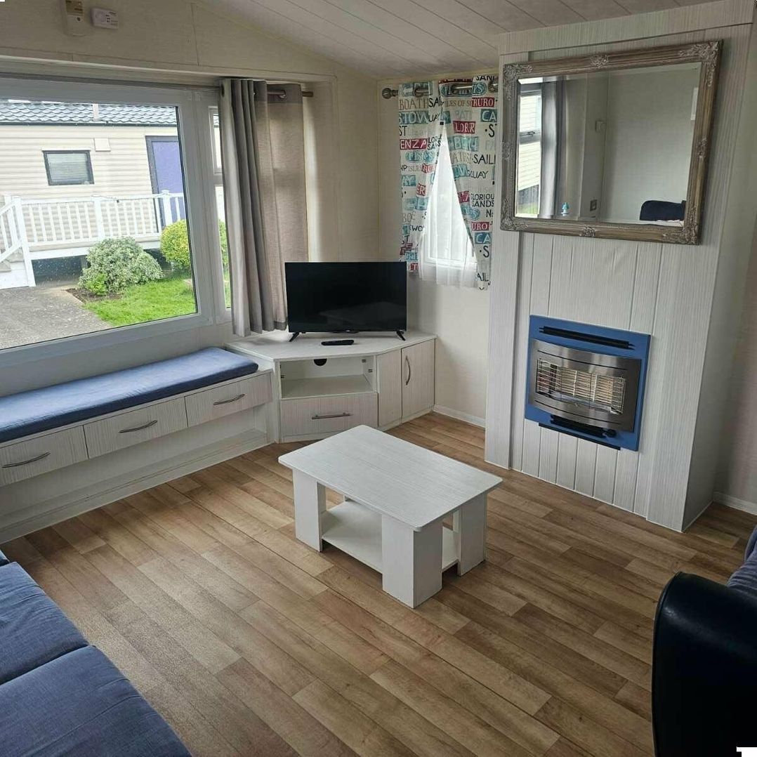 Golden Gate Holiday Centre - Holiday Accommodation 20178