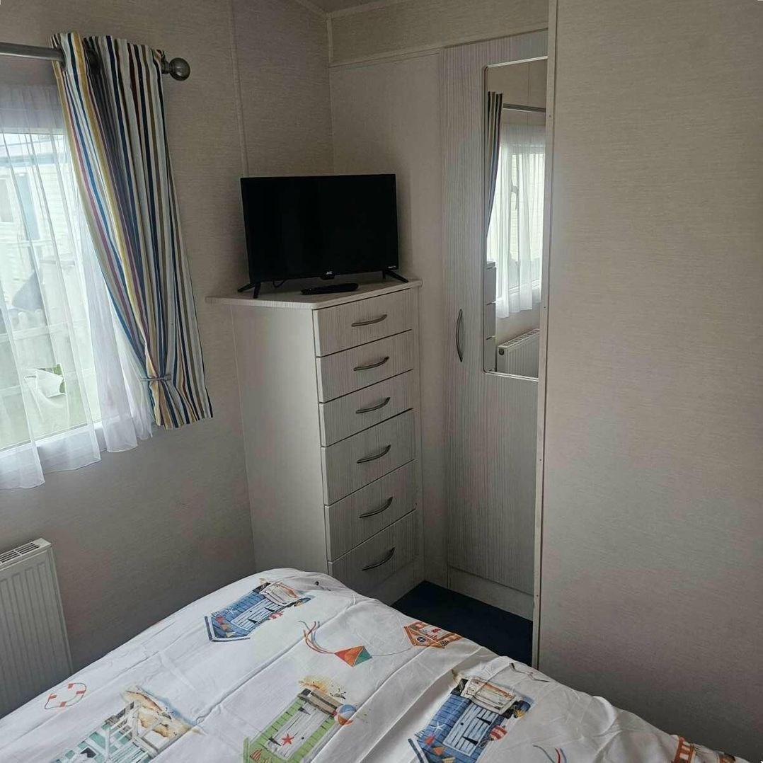 Golden Gate Holiday Centre - Holiday Accommodation 20178