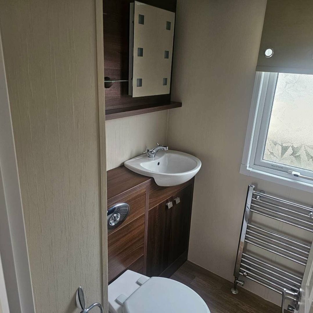 Golden Gate Holiday Centre - Holiday Accommodation 20179