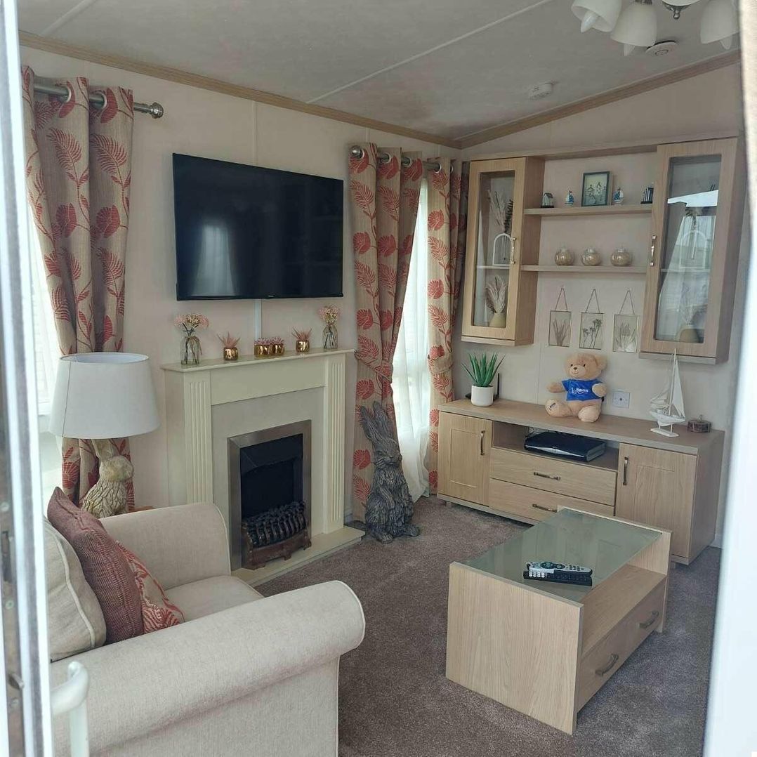 Lydstep Beach - Holiday Accommodation 20214