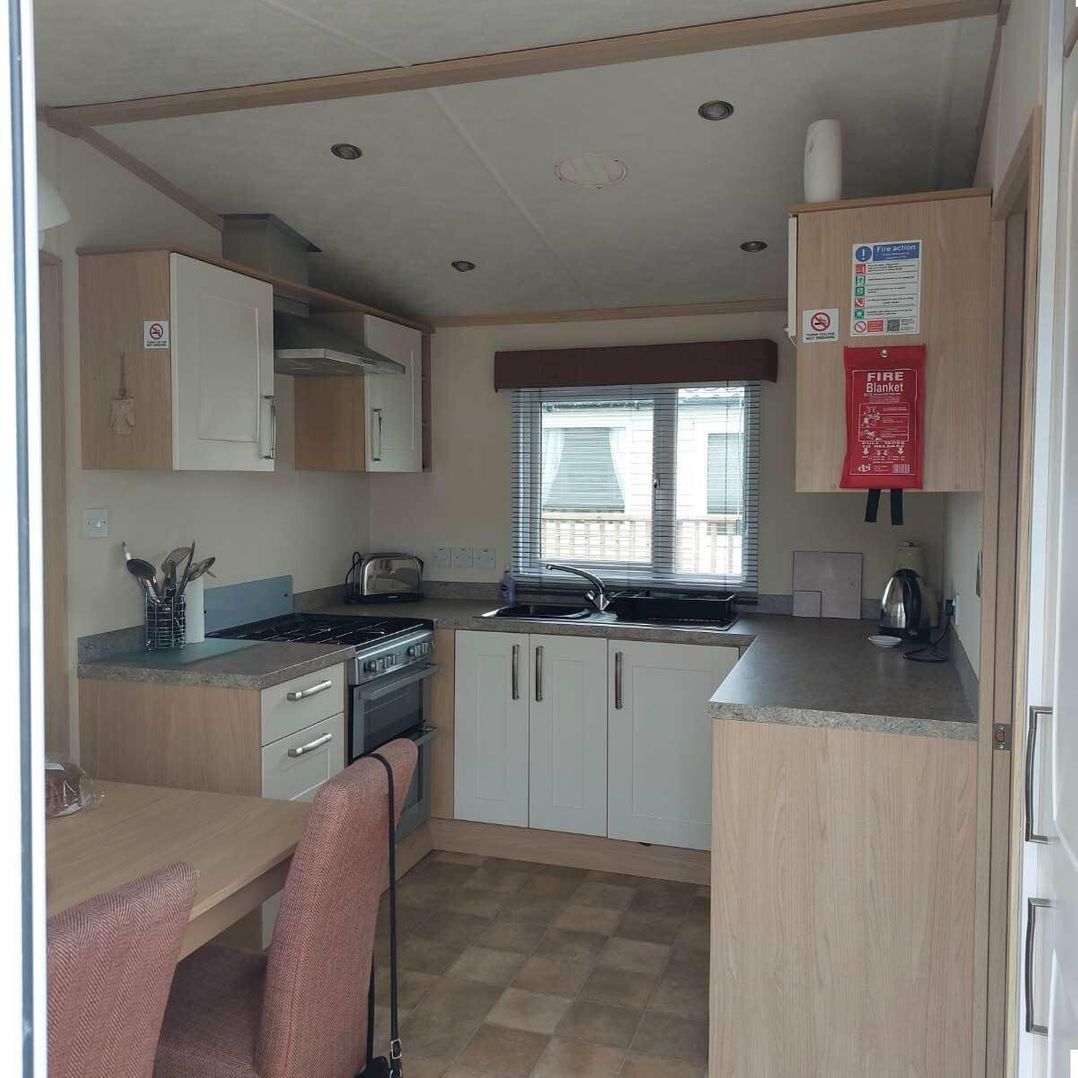 Lydstep Beach - Holiday Accommodation 20214