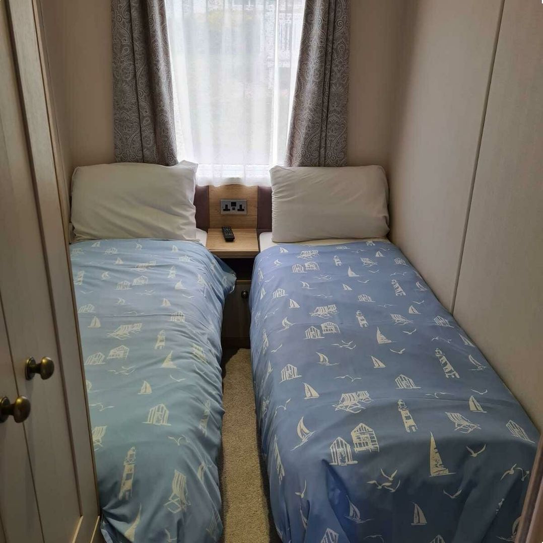 Devon Cliffs Holiday Park - Holiday Accommodation 20786