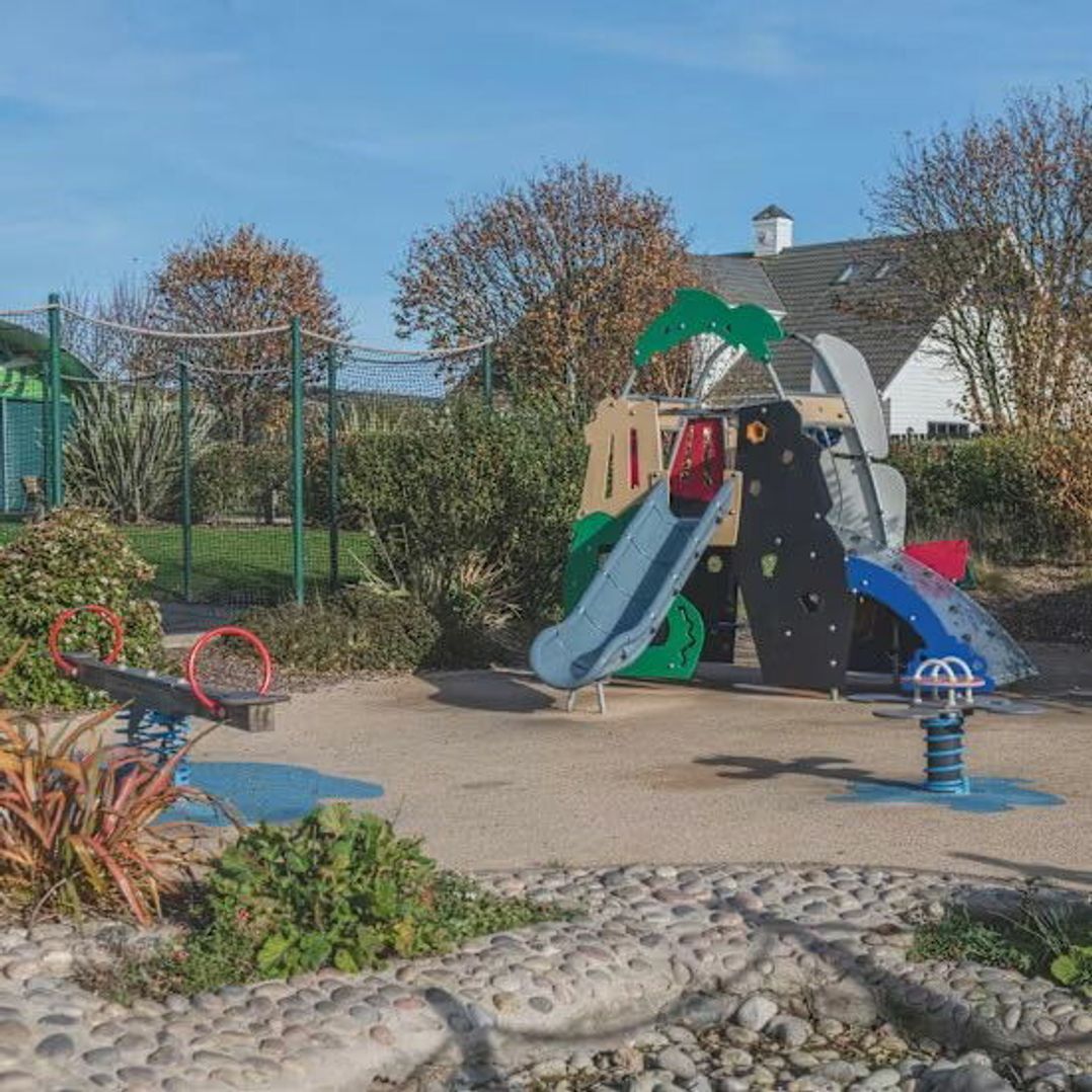 Hopton Holiday Village - Holiday Accommodation 20998