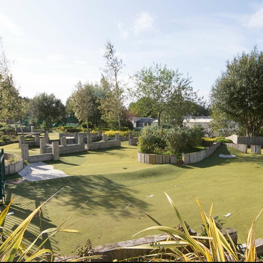 Marton Mere Holiday Village - Holiday Accommodation 21003