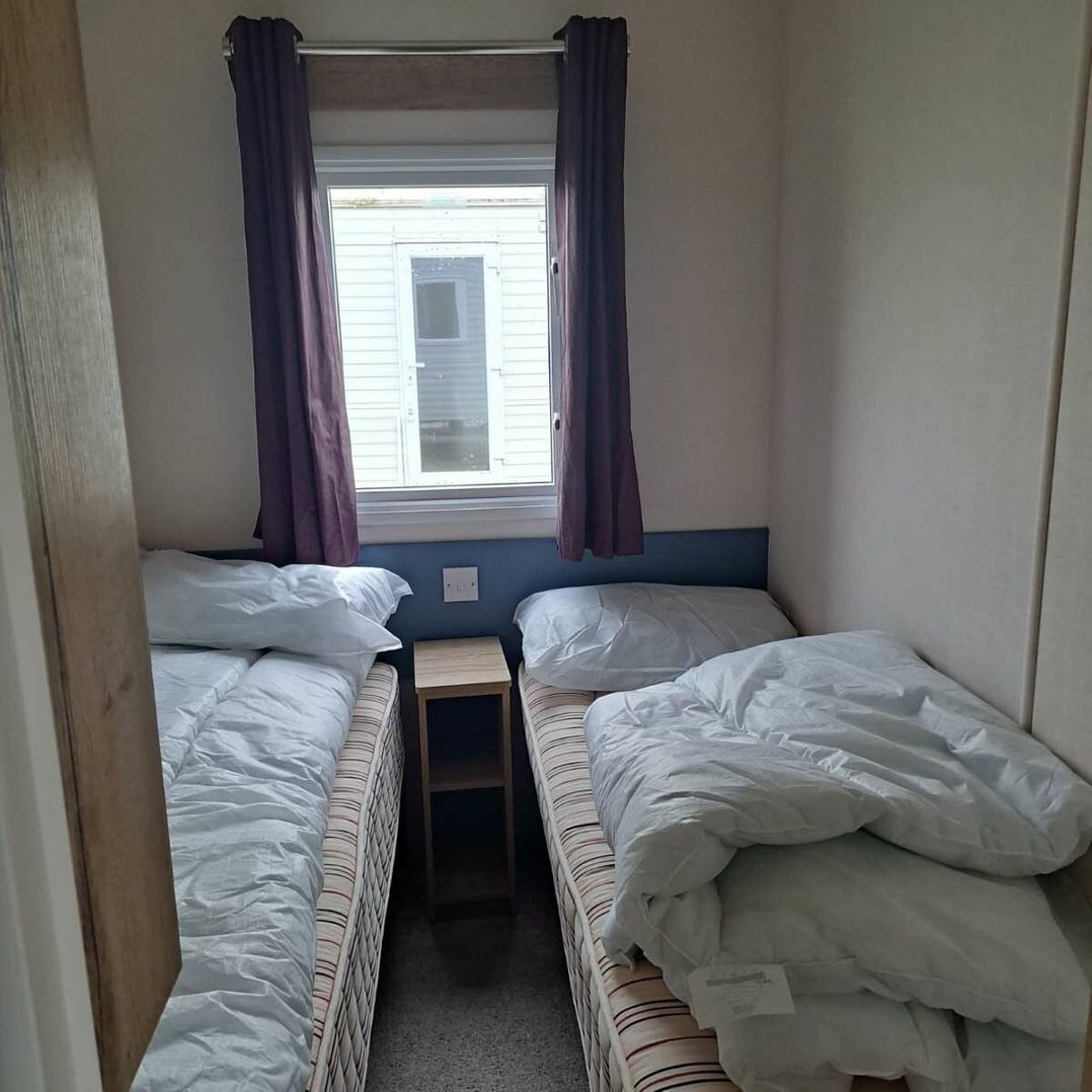 Golden Sands - Holiday Accommodation 21170