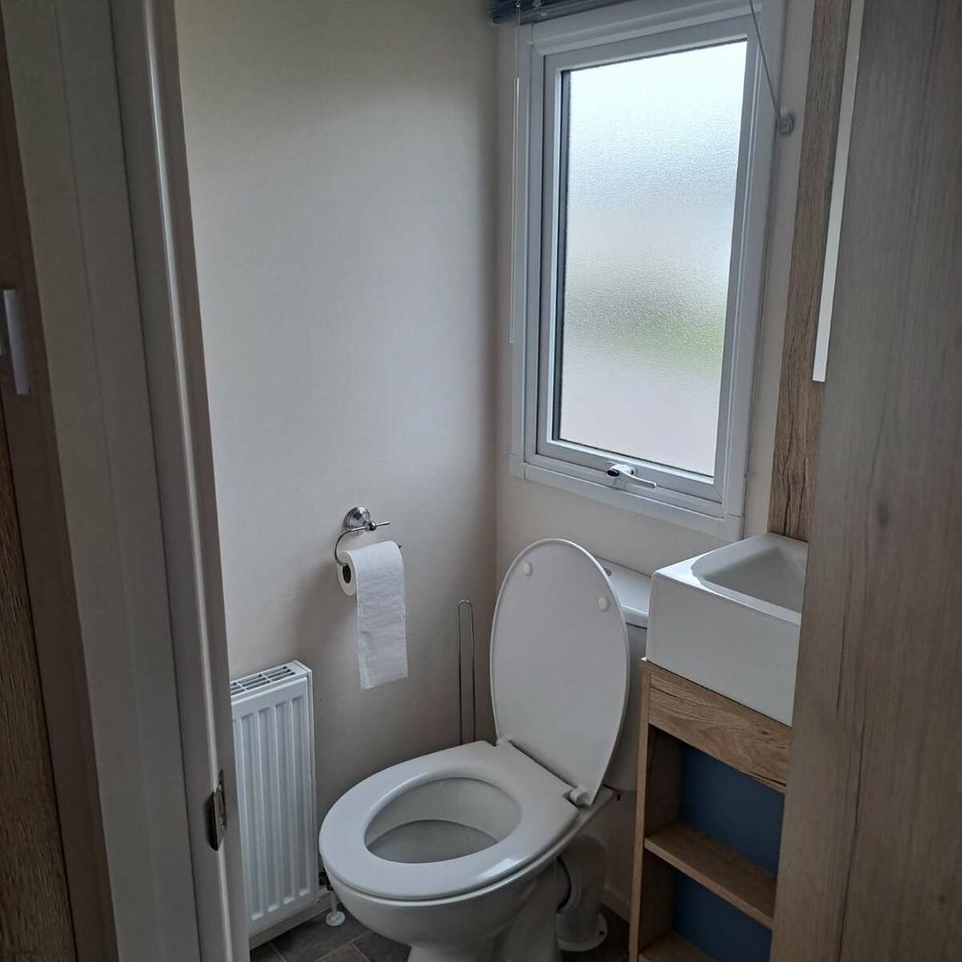 Golden Sands - Holiday Accommodation 21170