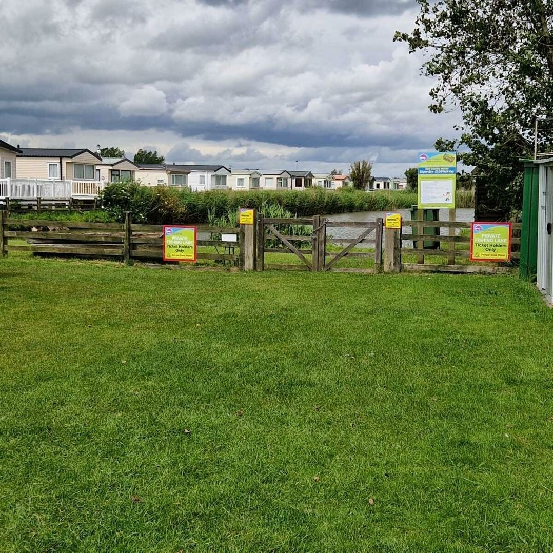 Golden Sands Park - Holiday Accommodation 21172