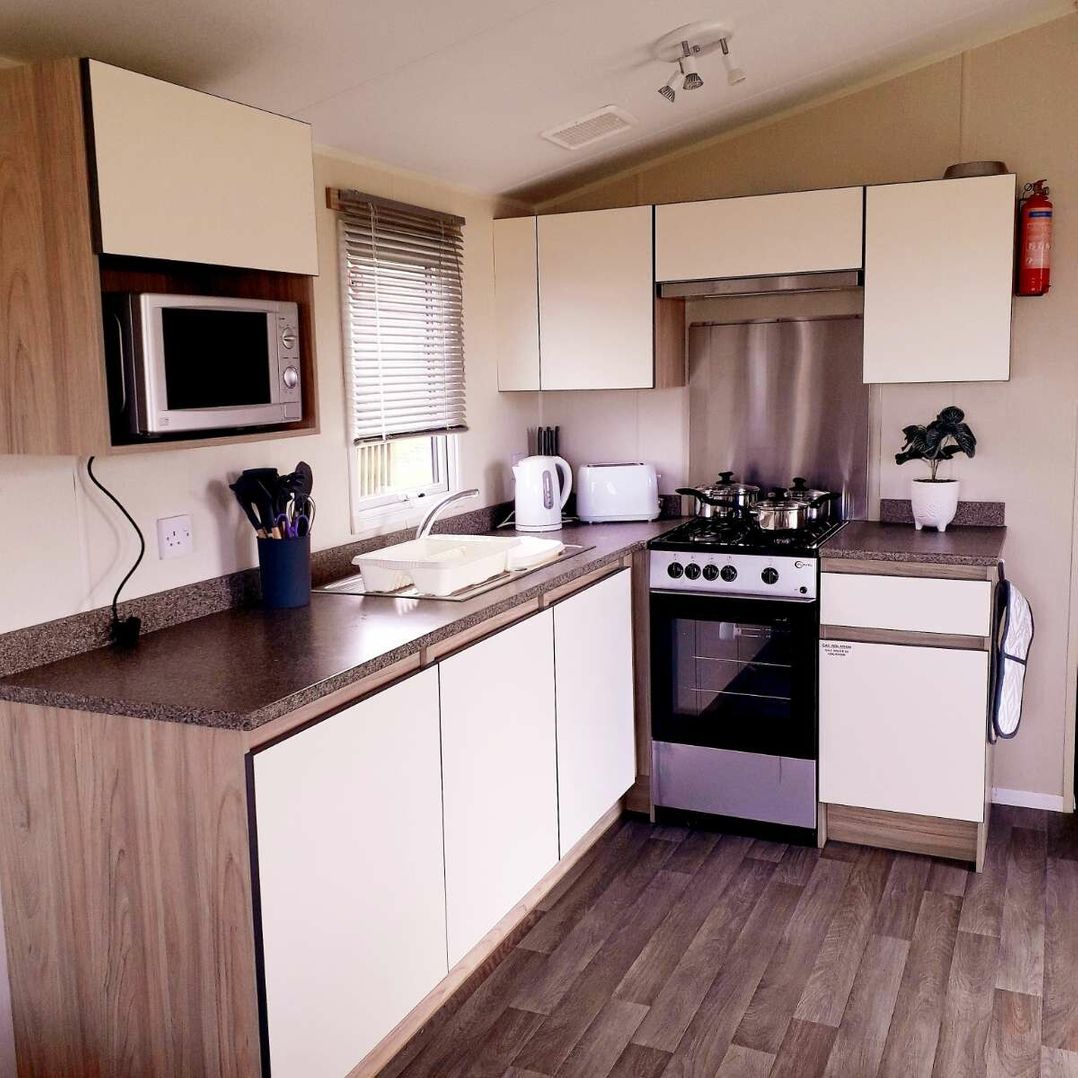 Sunbeach Holiday Park - Holiday Accommodation 21205