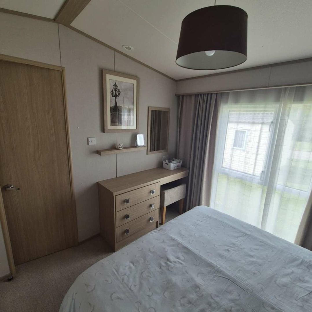 Marton Mere Holiday Village - Holiday Accommodation 22356