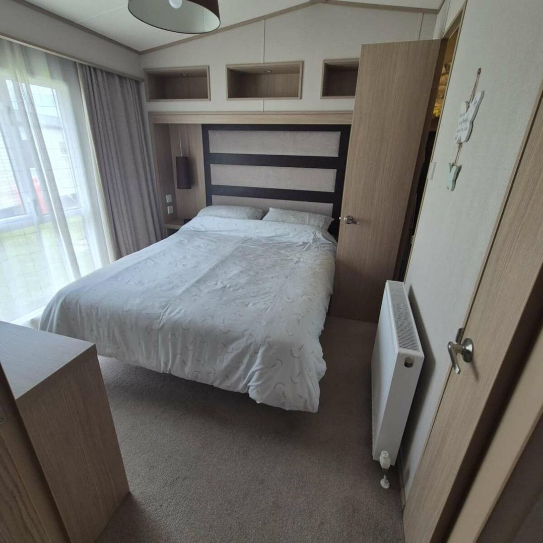 Marton Mere Holiday Village - Holiday Accommodation 22356