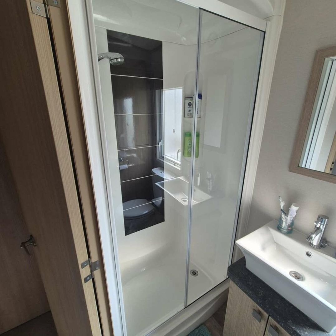 Marton Mere Holiday Village - Holiday Accommodation 22356