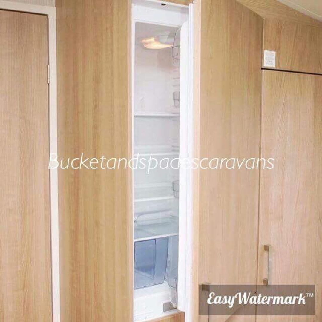 Marton Mere Holiday Village - Holiday Accommodation 3560