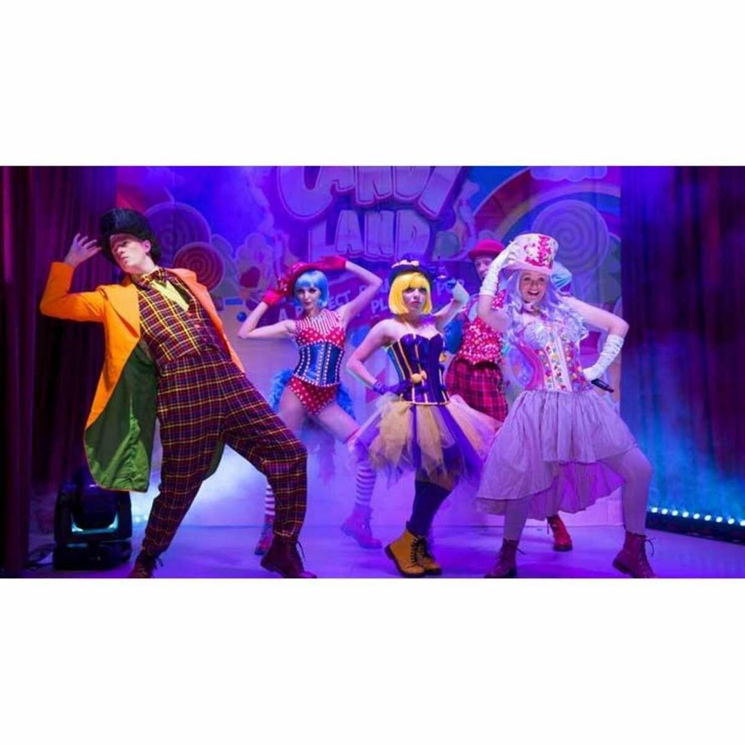 Ty Mawr Holiday Park - Holiday Accommodation 8600