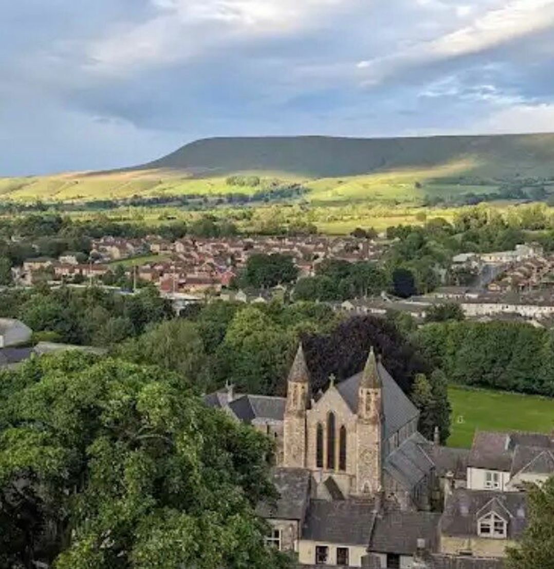 Fell Valley View (private land) - Holiday Accommodation 22240