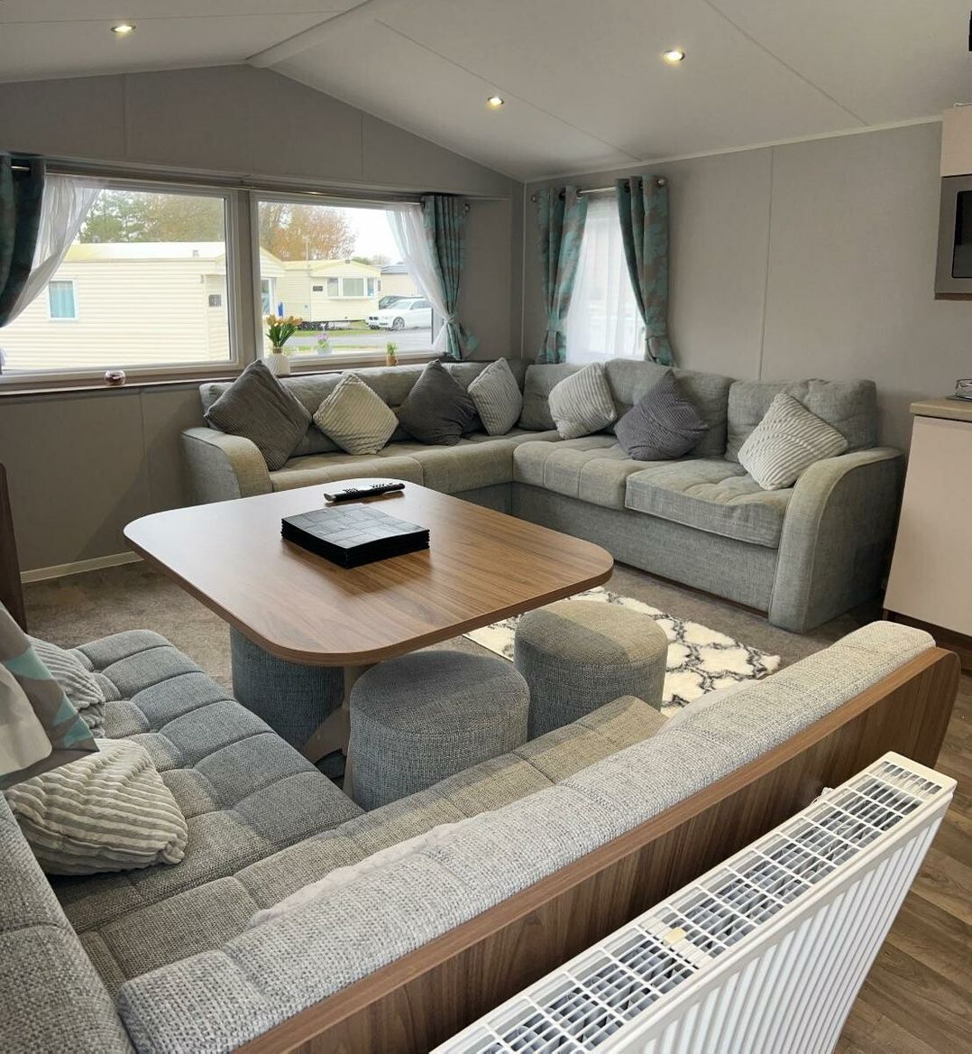 Marton Mere Holiday Village - Holiday Accommodation 21777