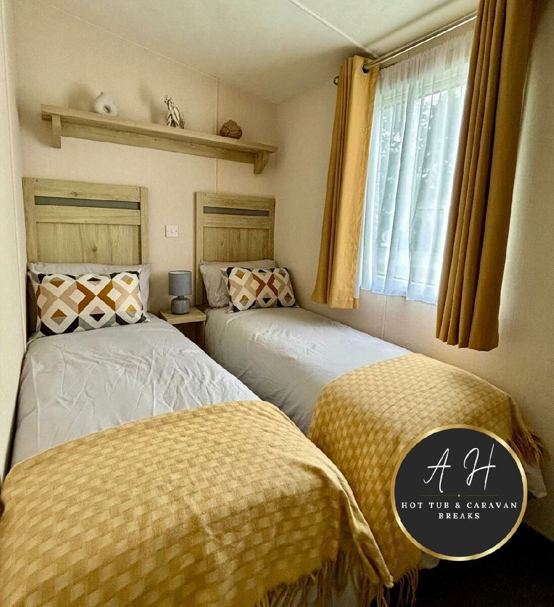 Golden Palm Resort - Holiday Accommodation 20551