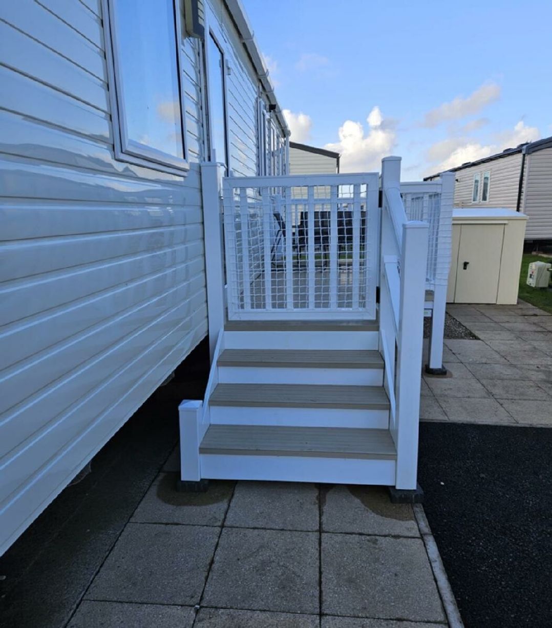 Marton Mere Holiday Village - Holiday Accommodation 21411