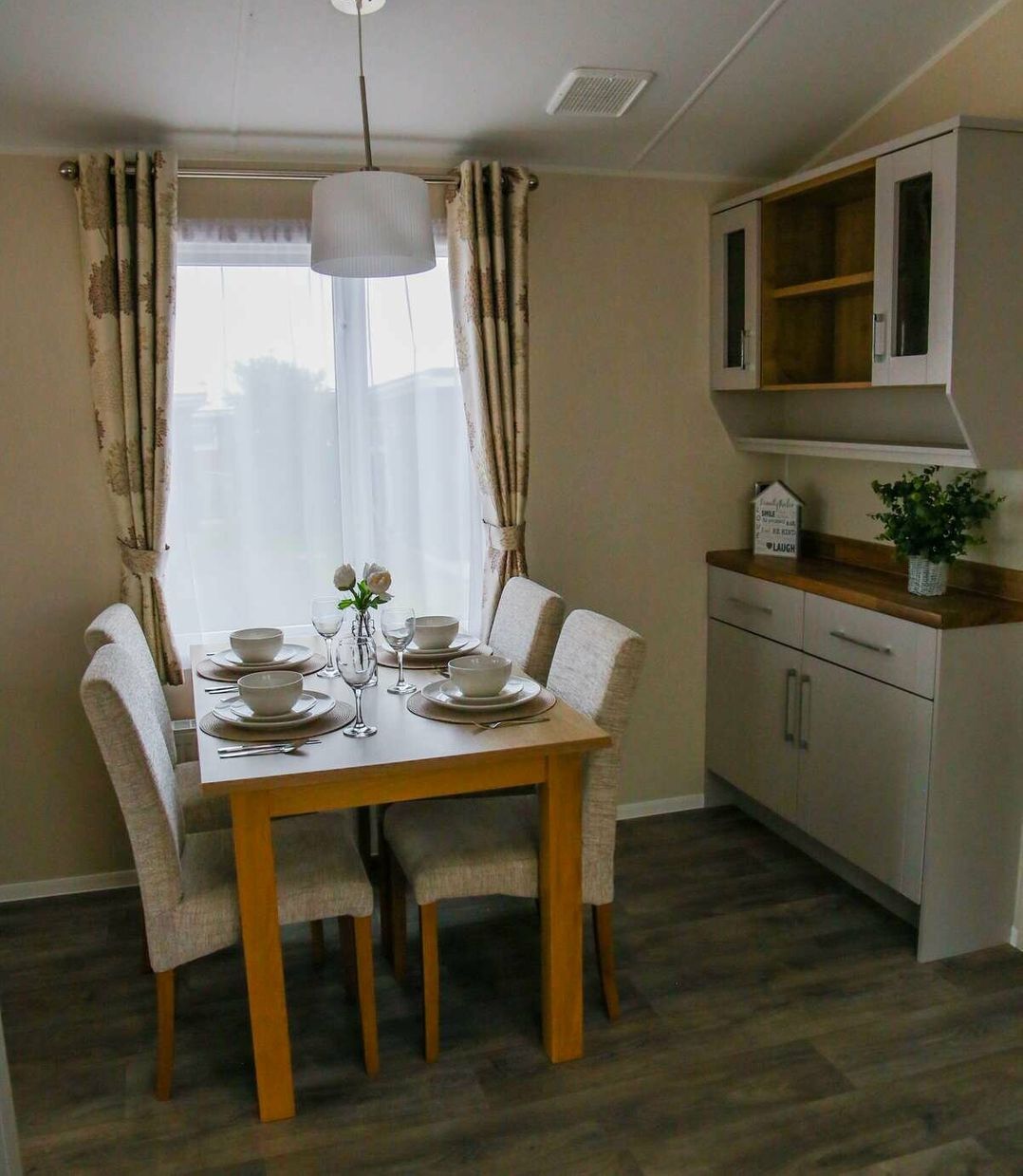 Hoburne Naish - Holiday Accommodation 9884