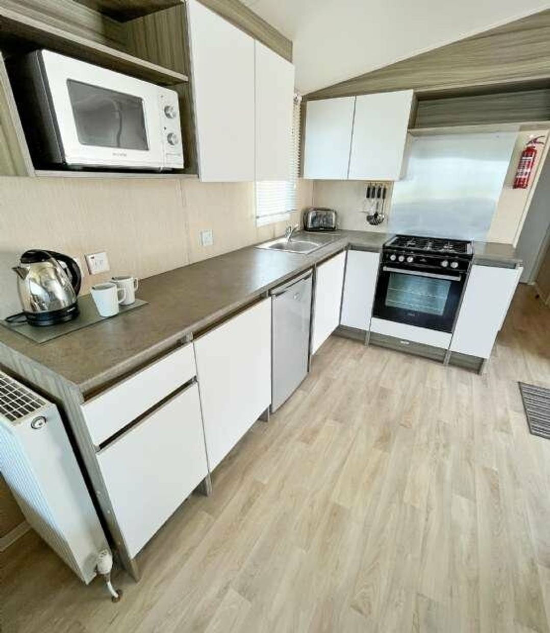 Devon Cliffs Holiday Park - Holiday Accommodation 13609