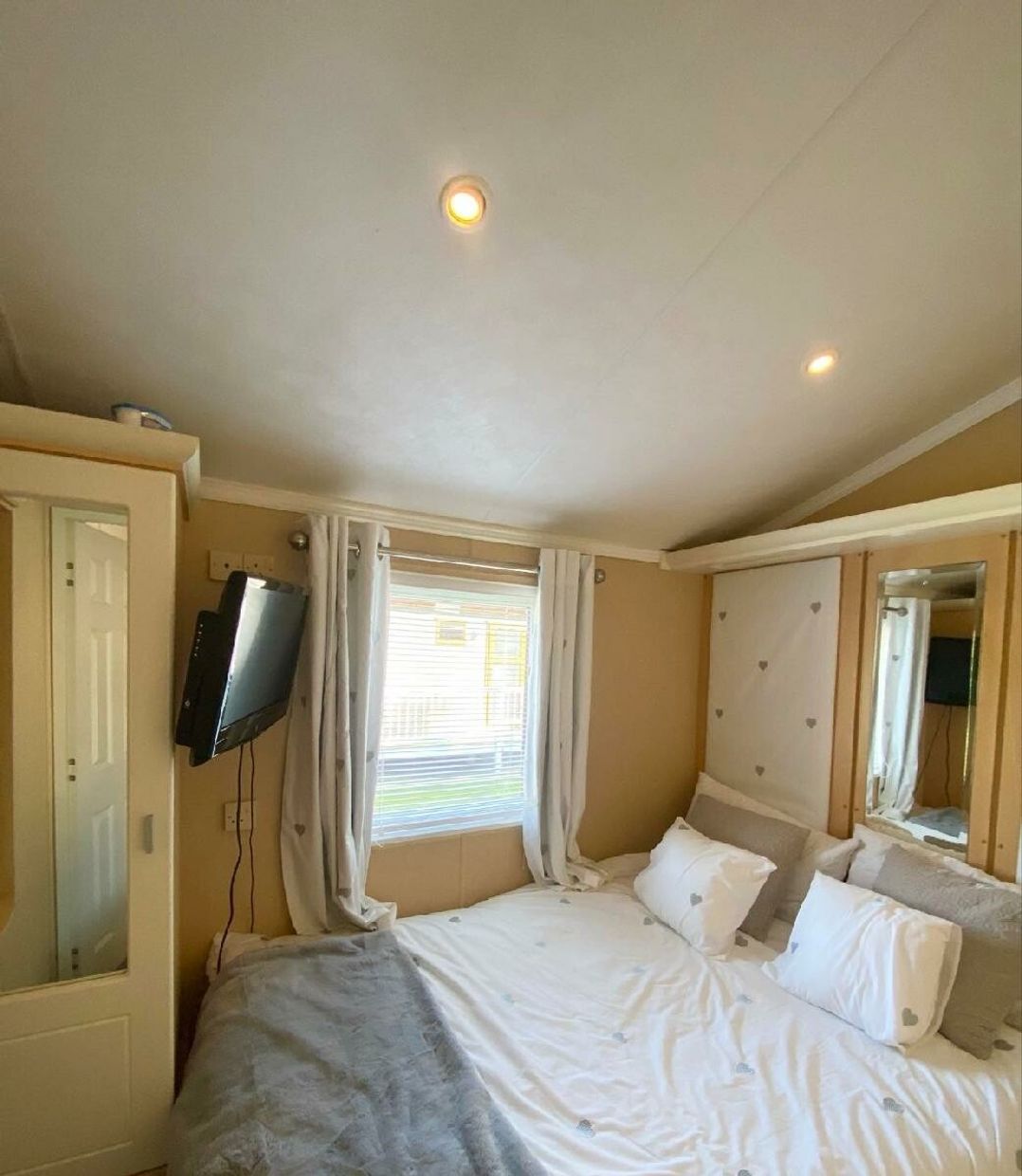 Hafan y Mor Haven - Holiday Accommodation 20860