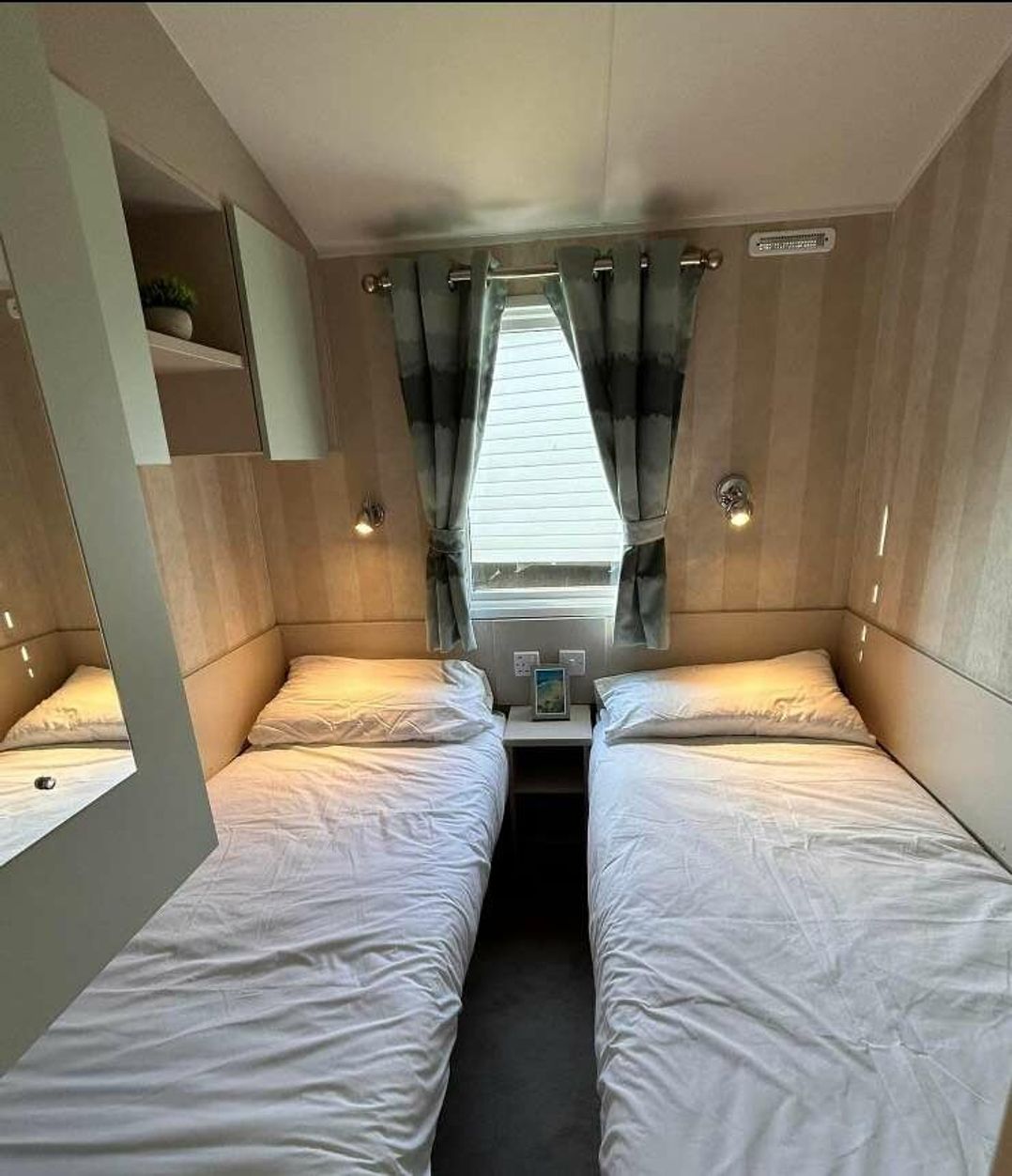 Perran Sands - Holiday Accommodation 21088