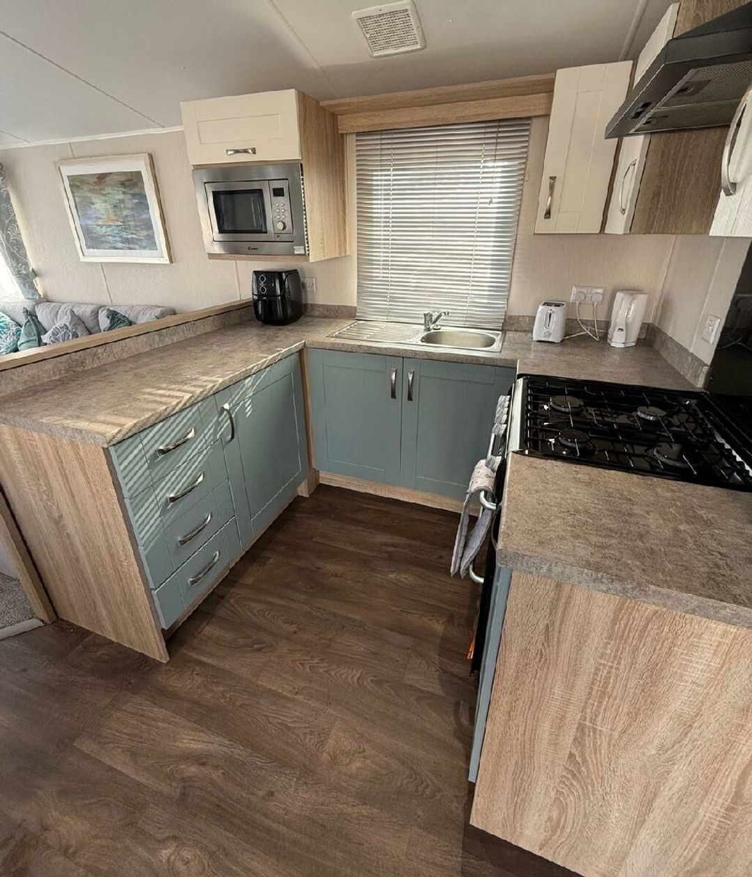 Marton Mere Holiday Village - Holiday Accommodation 21145