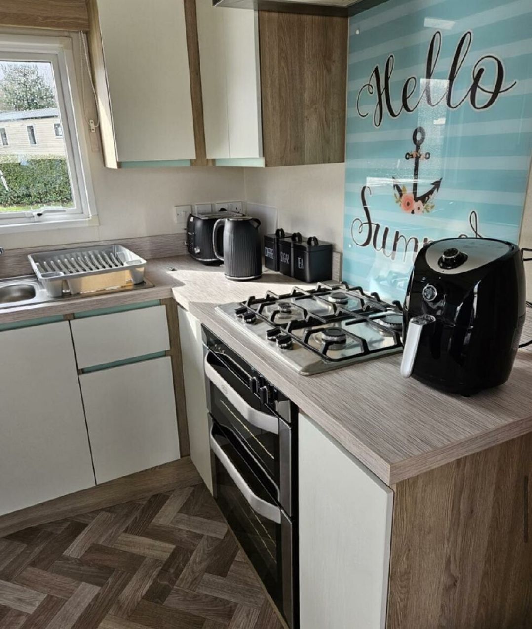 Marton Mere Holiday Village - Holiday Accommodation 21411