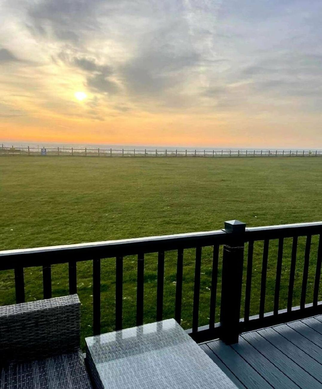 Broadland Sands - Holiday Accommodation 13601