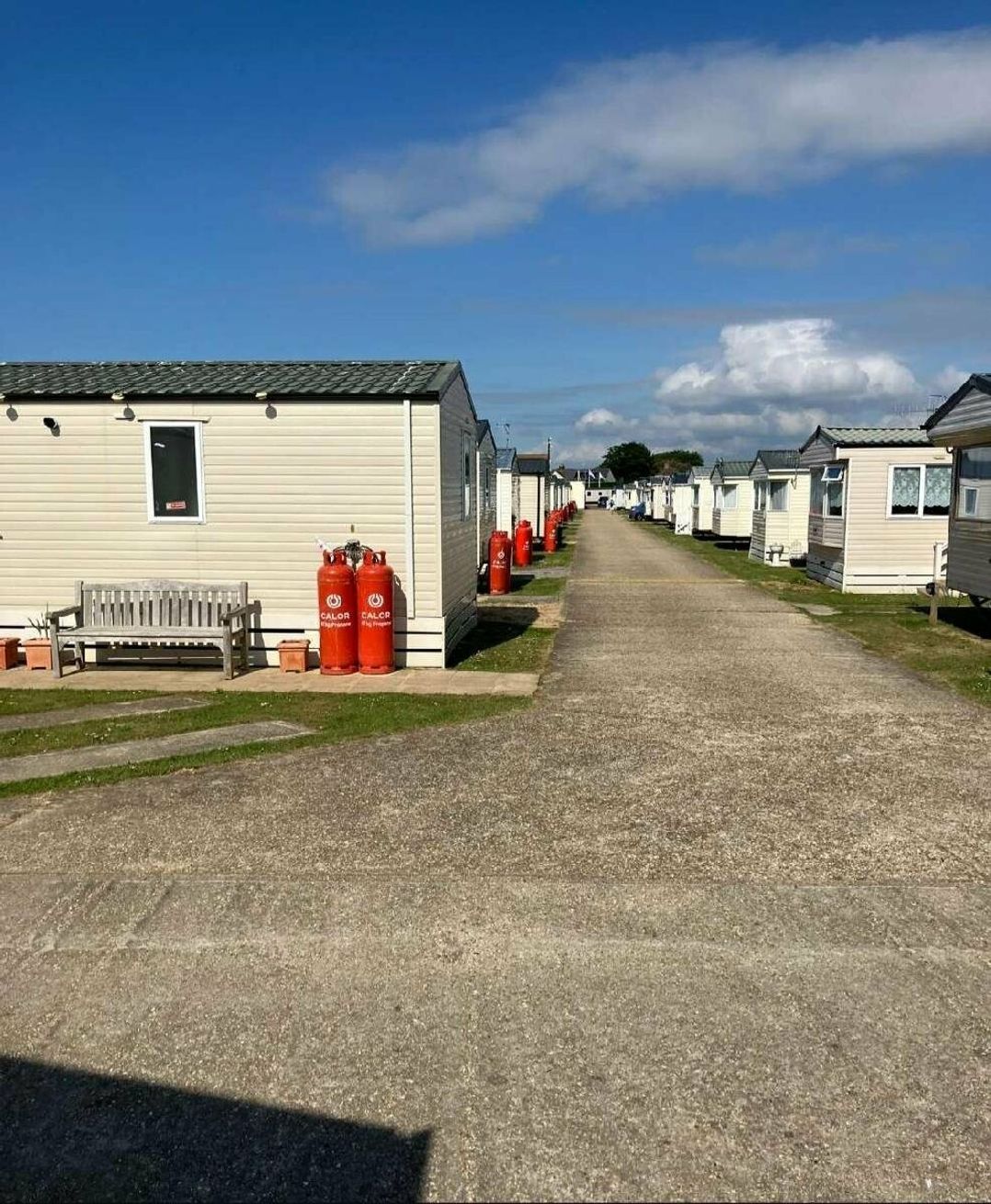 Hayling Island Holiday Park - Meadow Bay Villages - Holiday Accommodation 20391