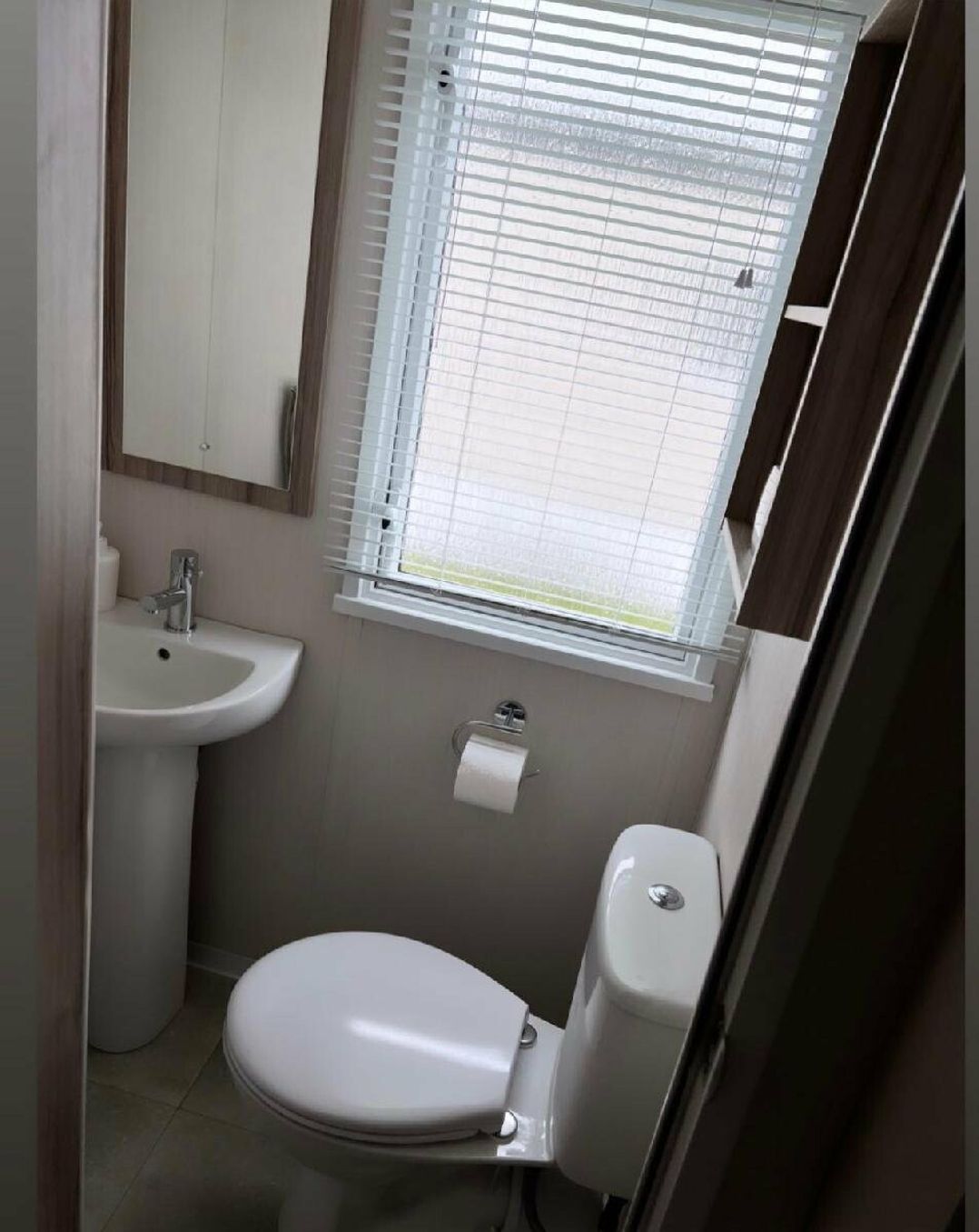 Trecco Bay - Holiday Accommodation 11217