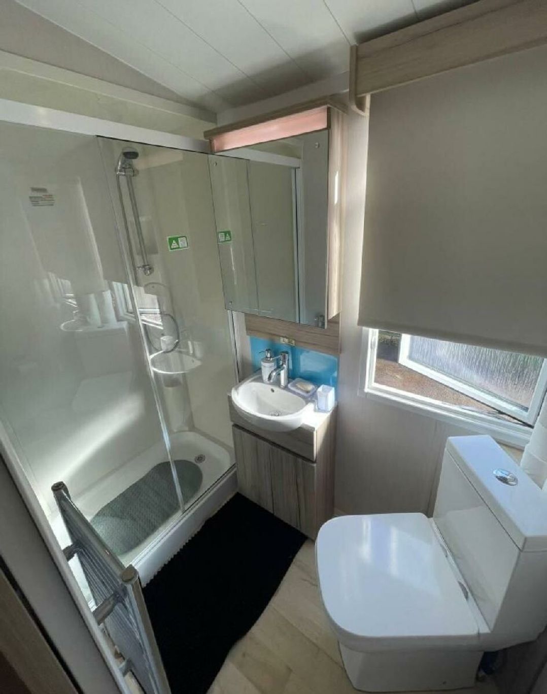 Marton Mere Holiday Village - Holiday Accommodation 20980