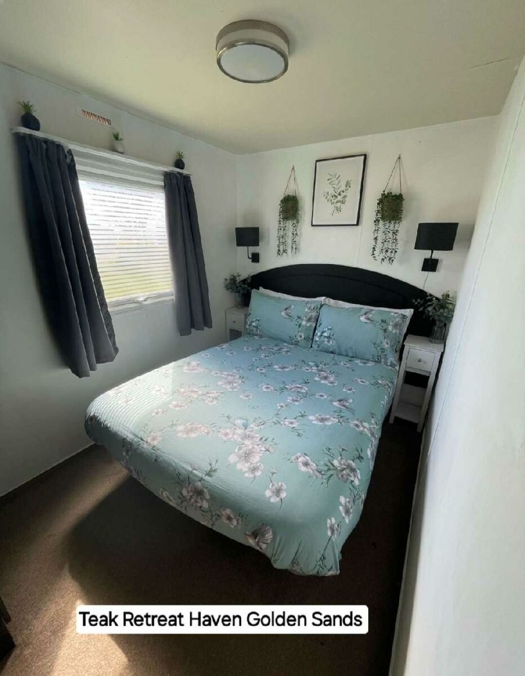 Golden Sands - Holiday Accommodation 17357