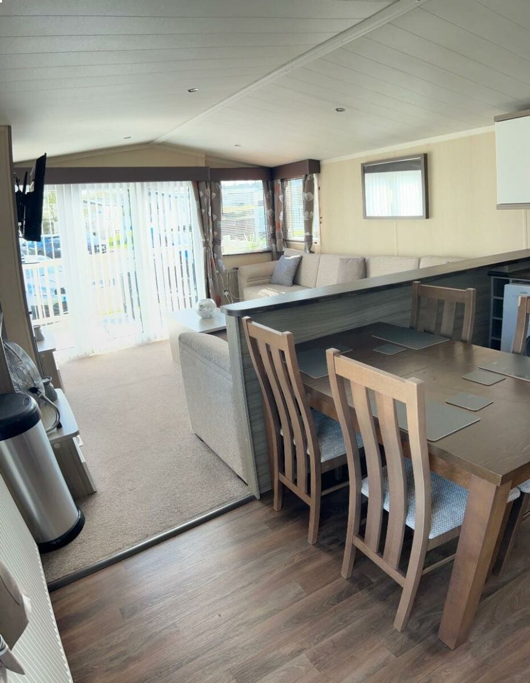 Marton Mere Holiday Village - Holiday Accommodation 21719