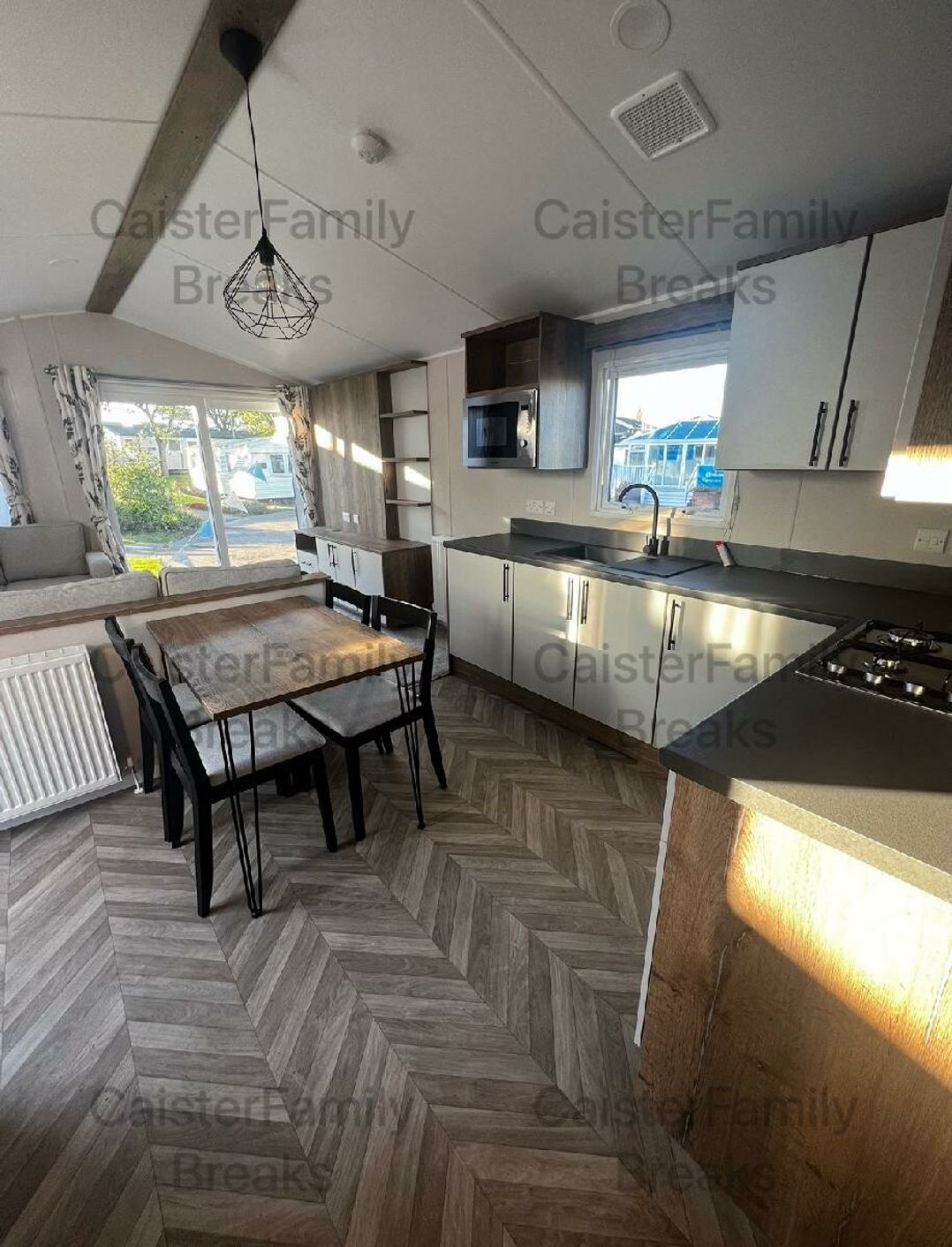 Caister Holiday Park - Holiday Accommodation 15848