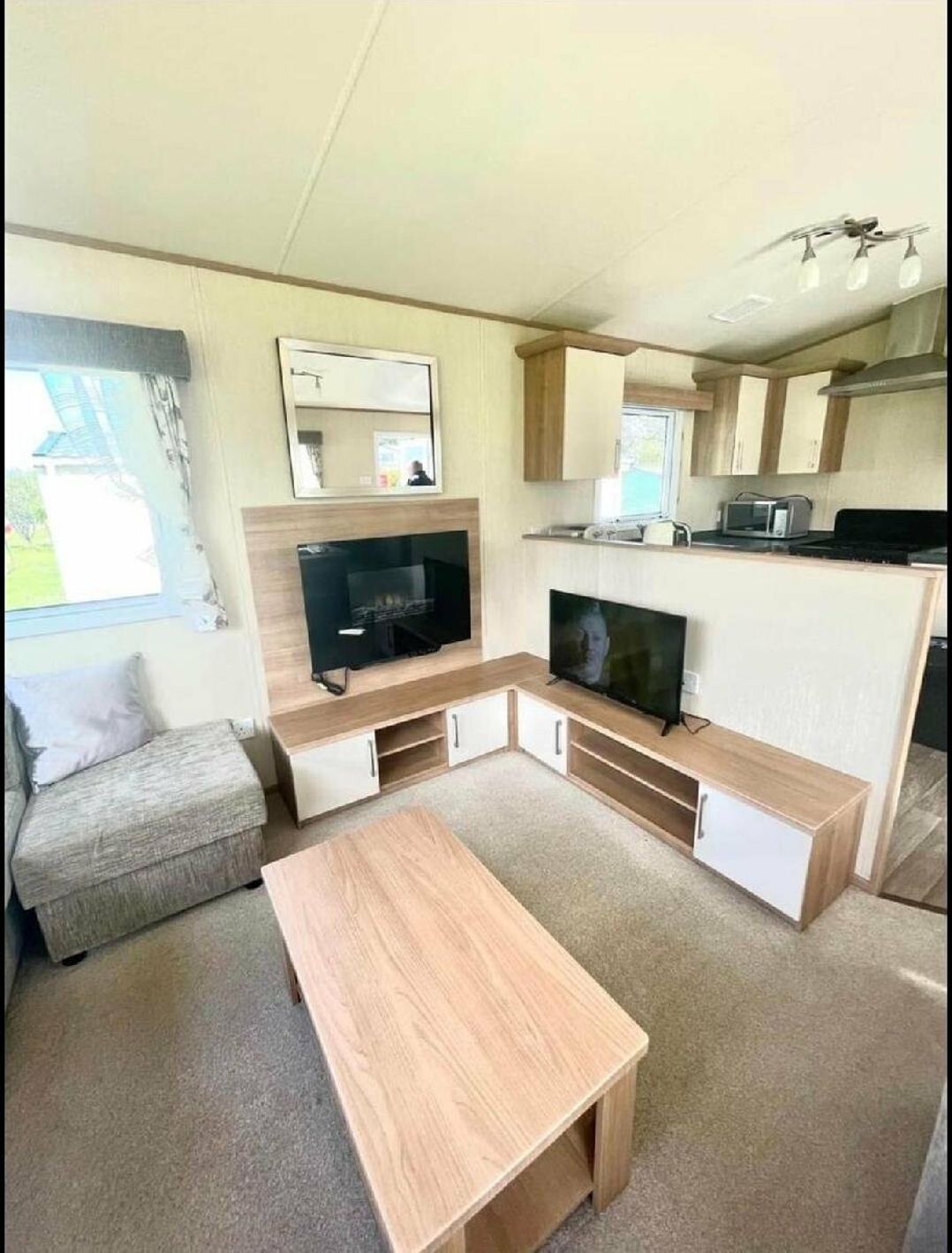 White Acres Holiday Park - Holiday Accommodation 14201