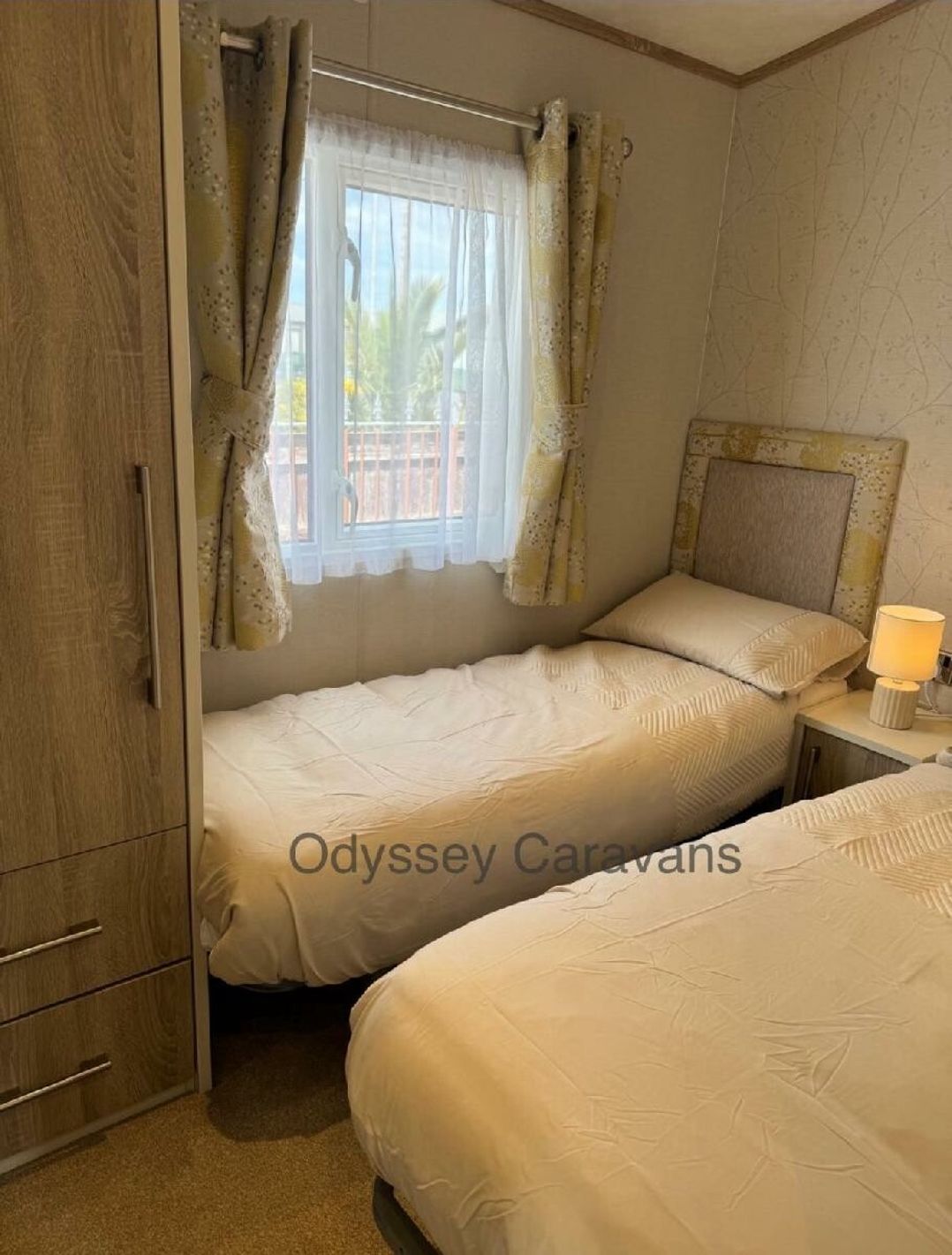 Golden Gate Holiday Centre - Holiday Accommodation 20253