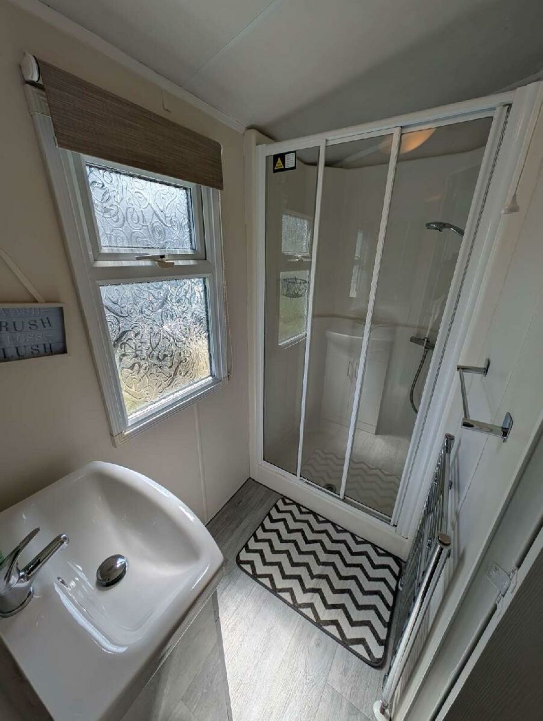 Marton Mere Holiday Village - Holiday Accommodation 10882