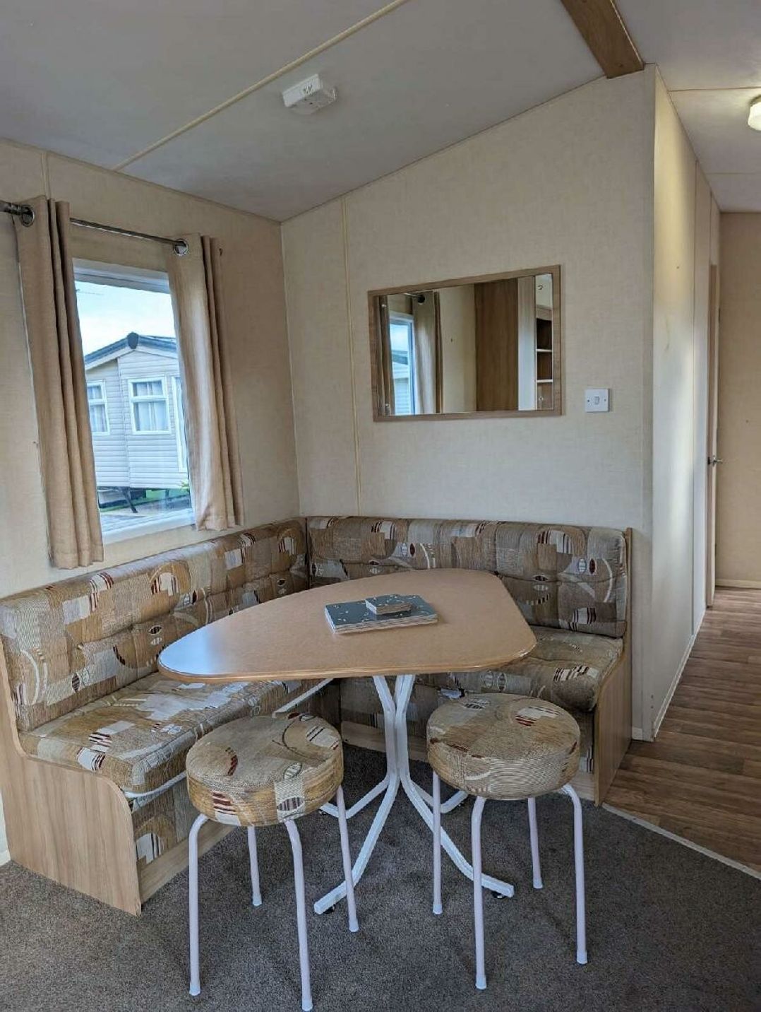 Lyons Robin Hood - Holiday Accommodation 19701