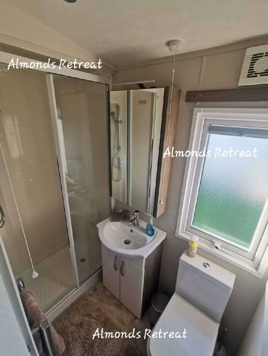 Tattershall Lakes Country Park - Holiday Accommodation 20875