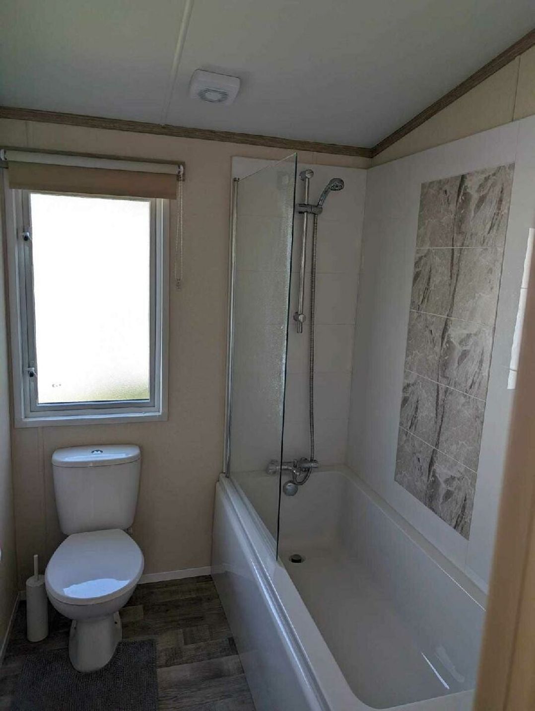 Oakdene Forest Park - Holiday Accommodation 21011