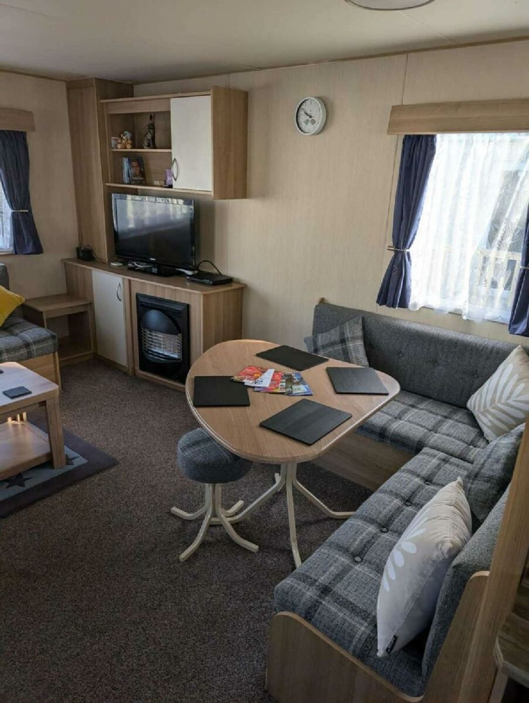 Lyons Robin Hood - Holiday Accommodation 21327