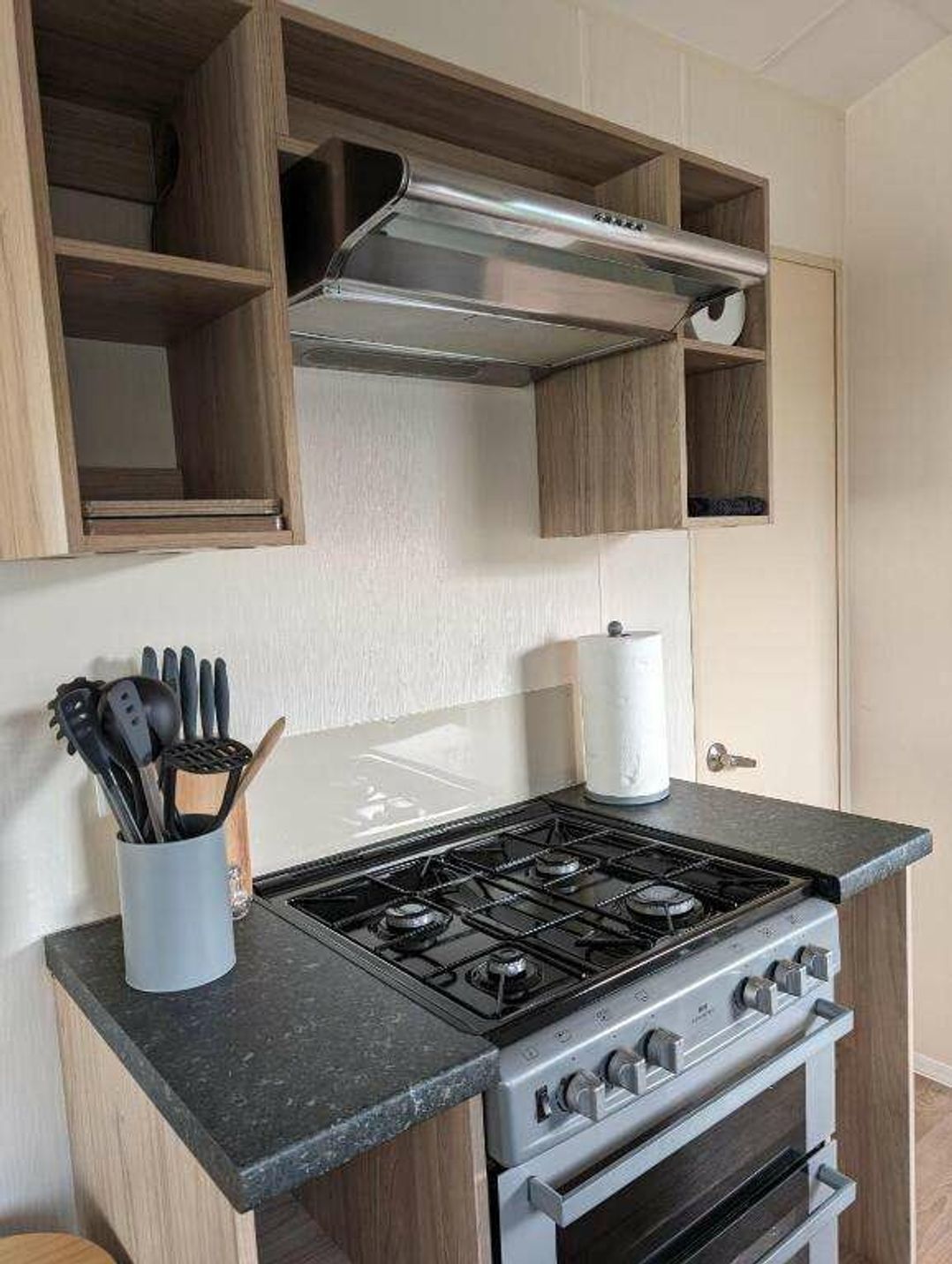 Lyons Robin Hood - Holiday Accommodation 6087